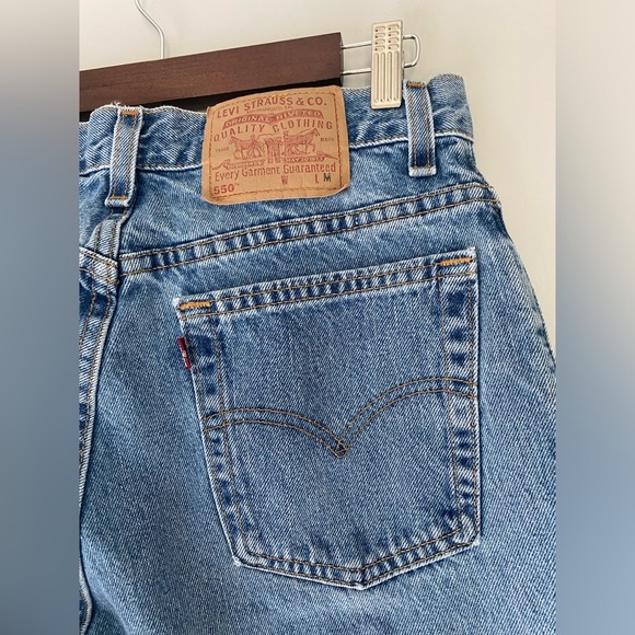 Levi’s Vintage 550 Jeans Relaxed Fit Tapered Leg - Picture 8 of 9